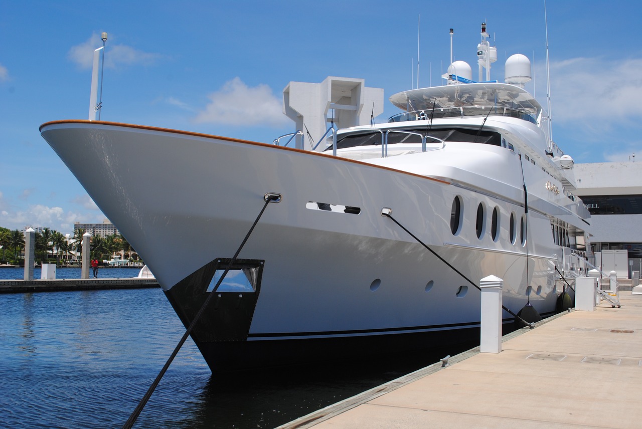 Motor Yachts for Sale 60 to 80 feet