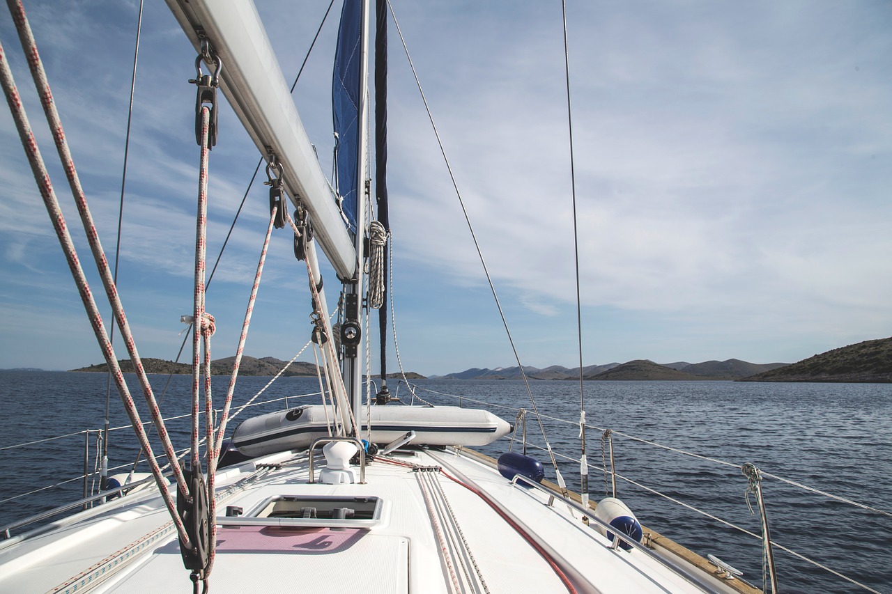 Sailing Yachts for Sale 30 to 40 feet
